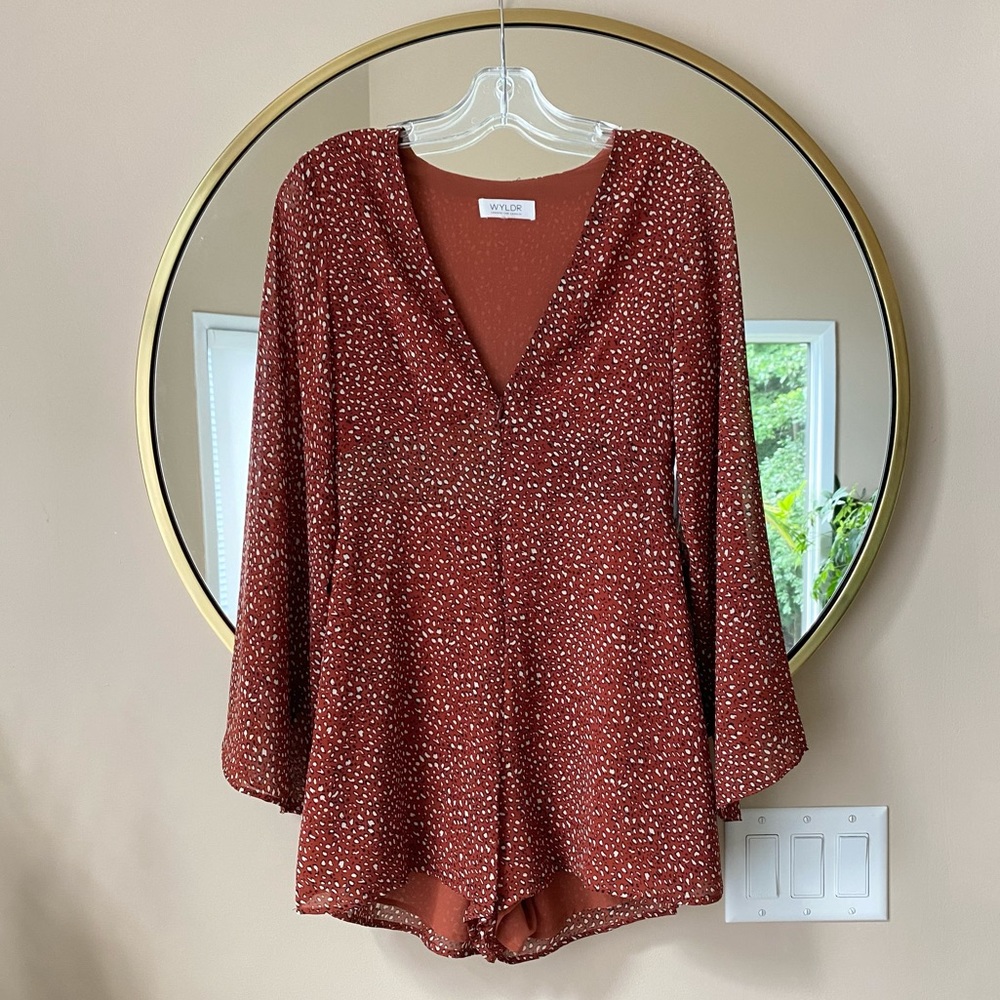 NWT WYLDR ROMPER